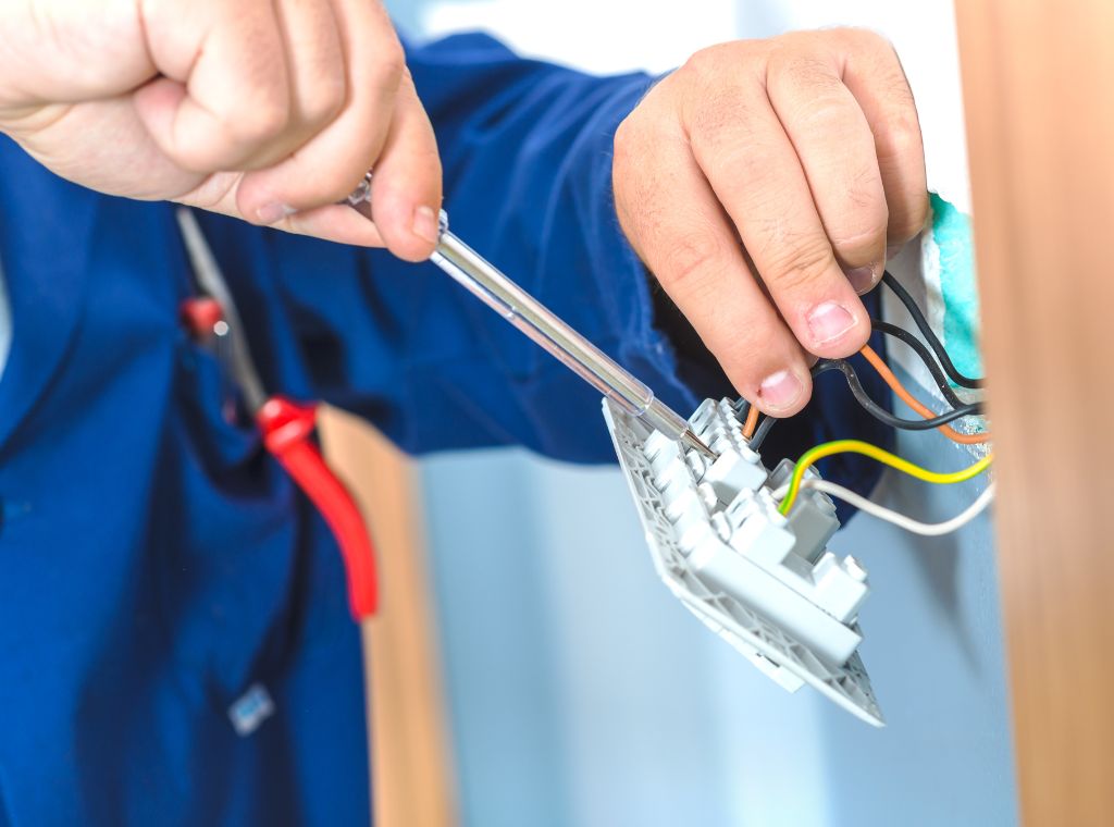 Elektroprüfung und Sicherheitsüberprüfung